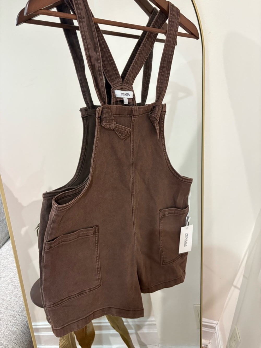 NWT ZENANA Brown Short Overalls Romper with Front Pockets - Picture 2 of 7